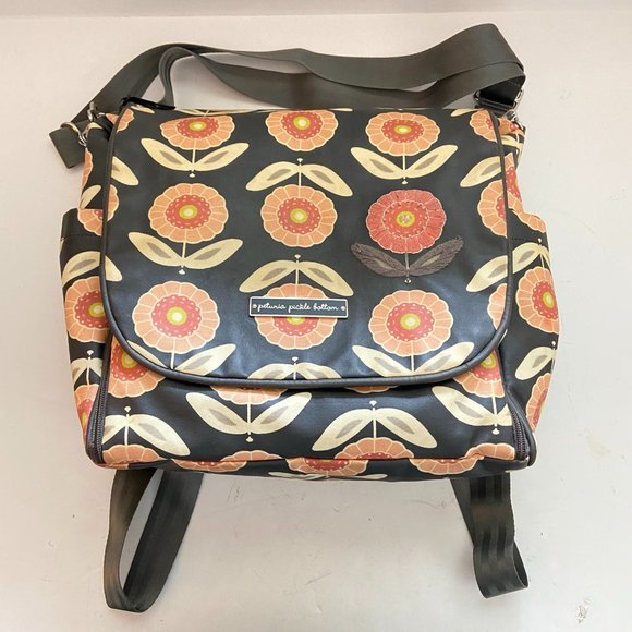 Petunia Pickle Bottom Boxy Backpack Happiness In Hamburg  display picture 1